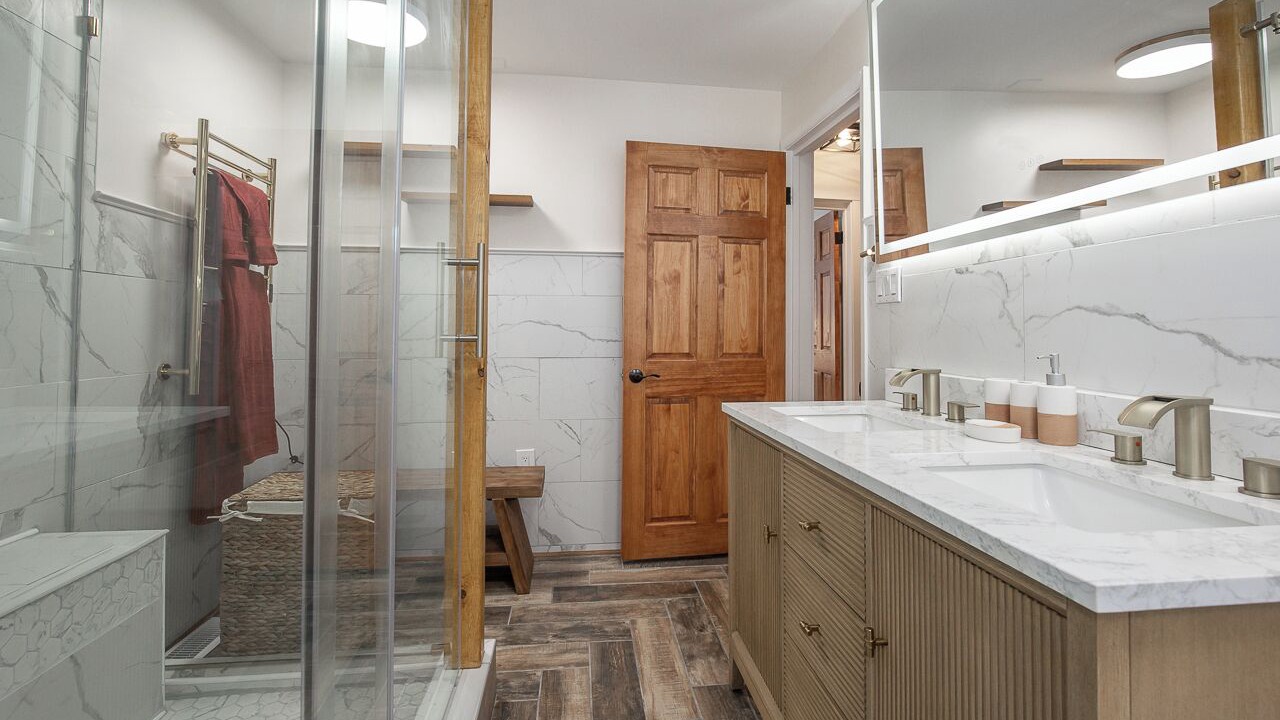 Photo of Bathroom in Lakewood