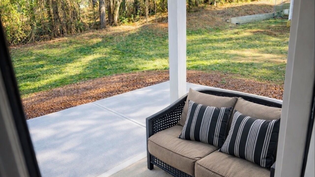 Photo of Patio Balcony in Southeast Raleigh