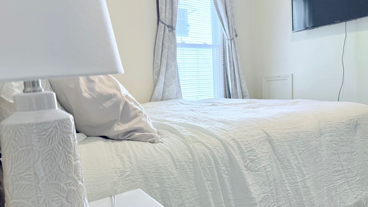 Photo of Bedroom in Cleveland