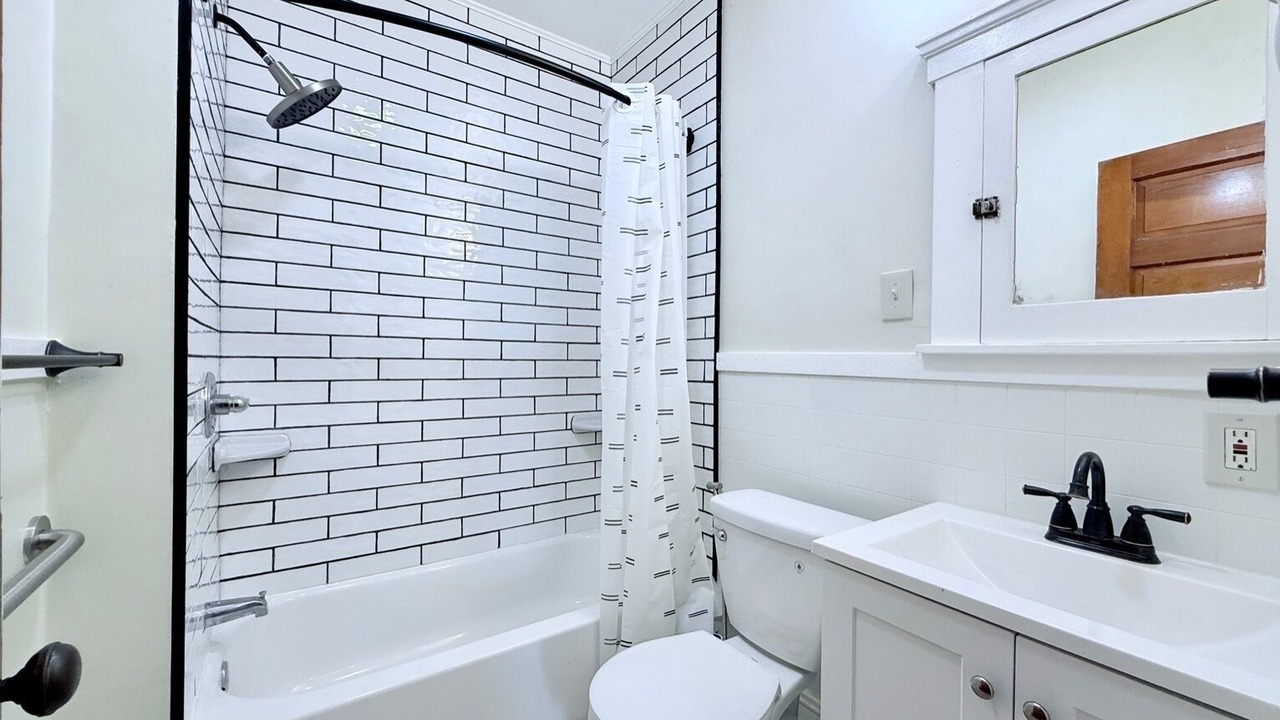 Photo of Bathroom in Cleveland