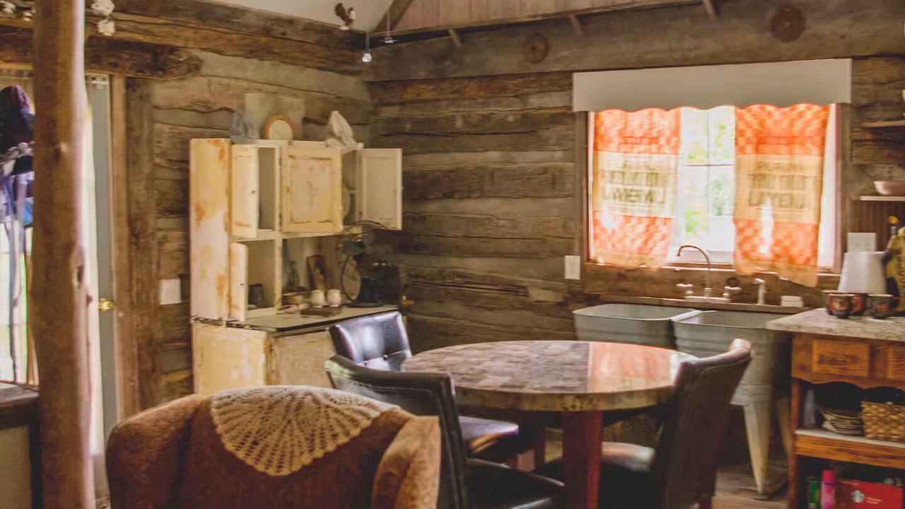 Photo of Livingroom in Tracy City