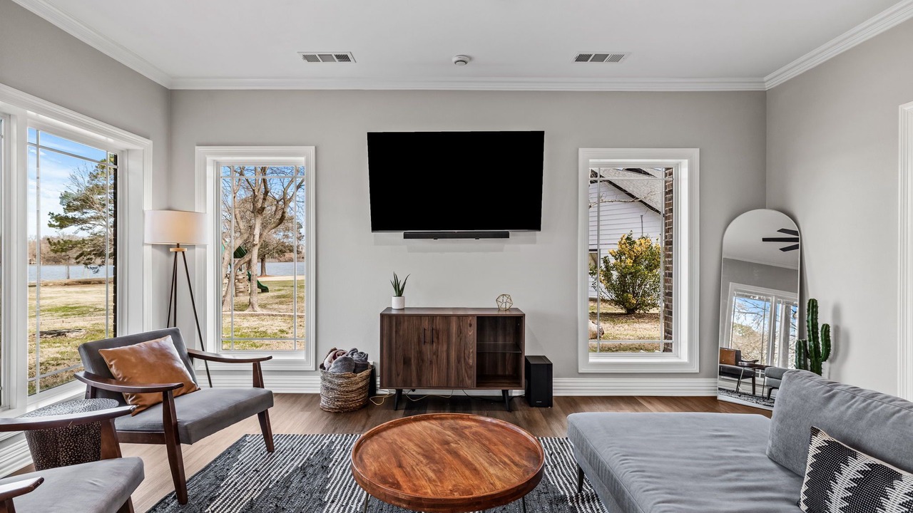 Photo of Livingroom in Wills Point