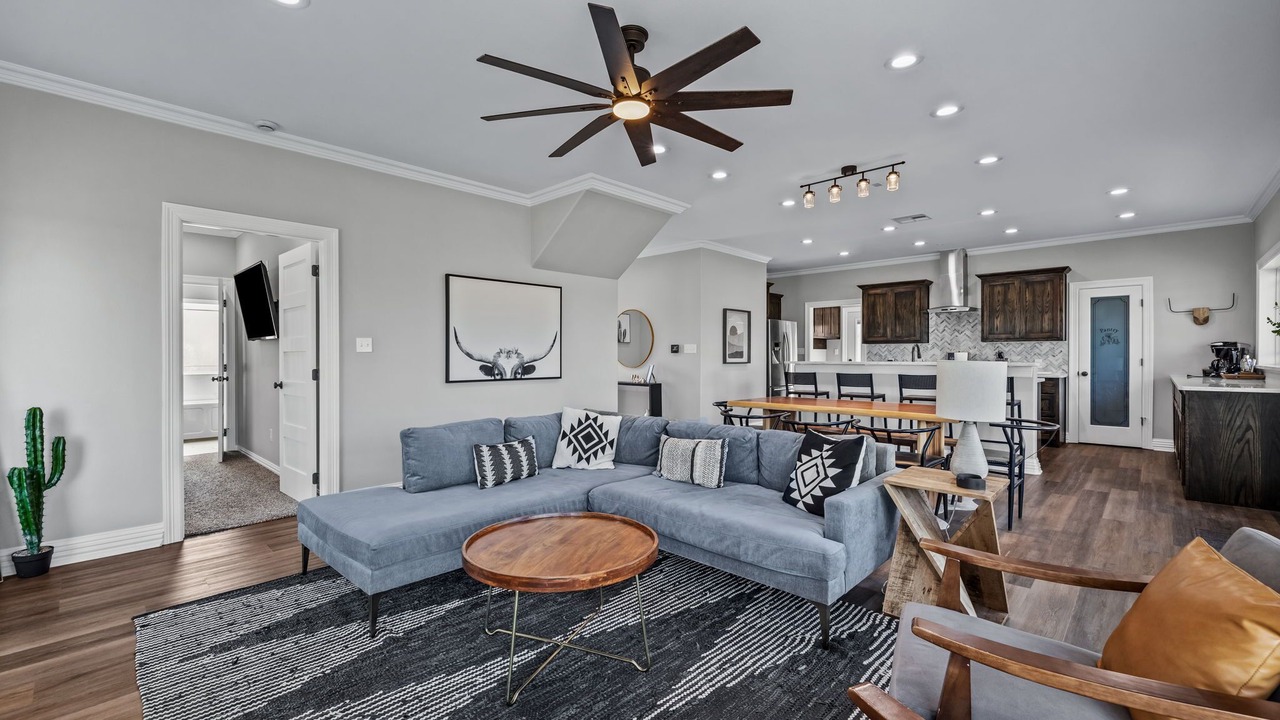 Photo of Livingroom in Wills Point