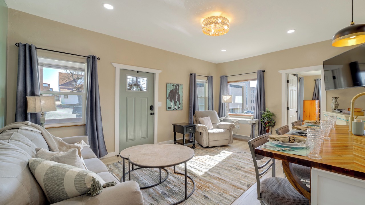 Photo of Livingroom in McAlester