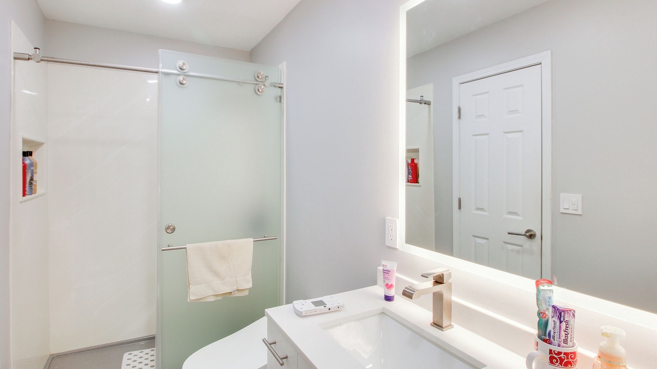 Photo of Bathroom in Lawrence