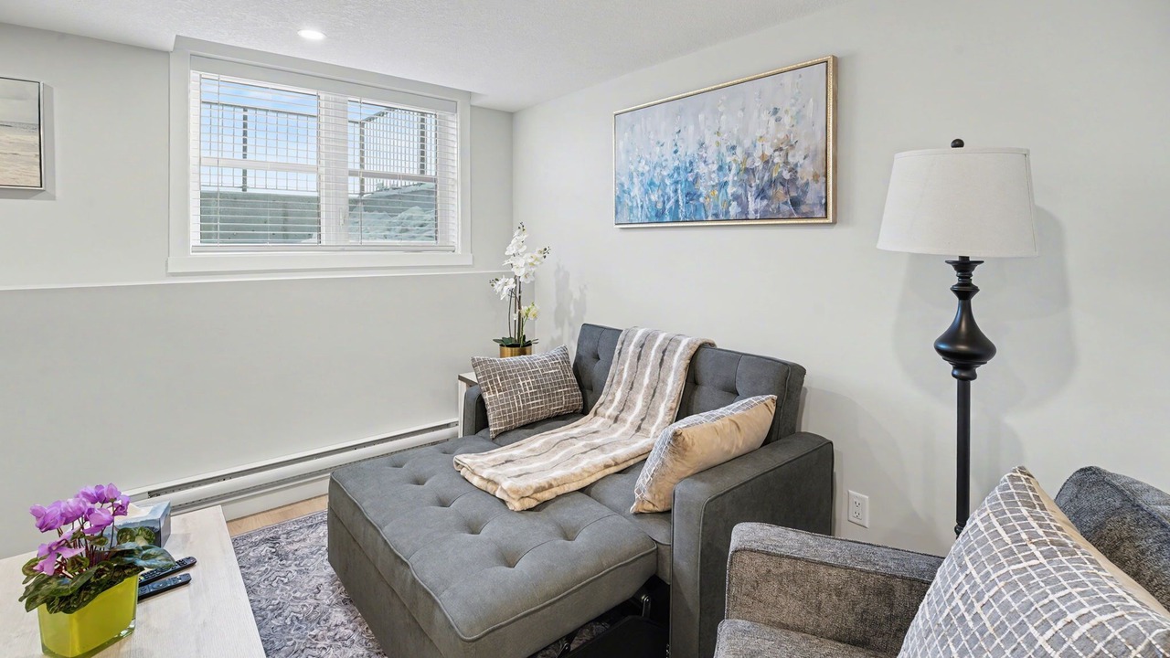 Photo of Livingroom in Southeast Calgary