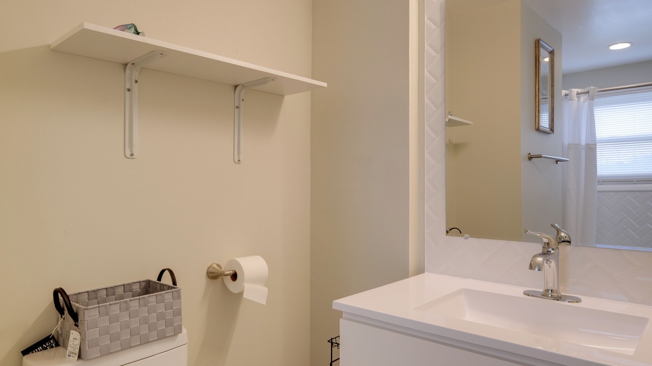 Photo of Bathroom in Goddard