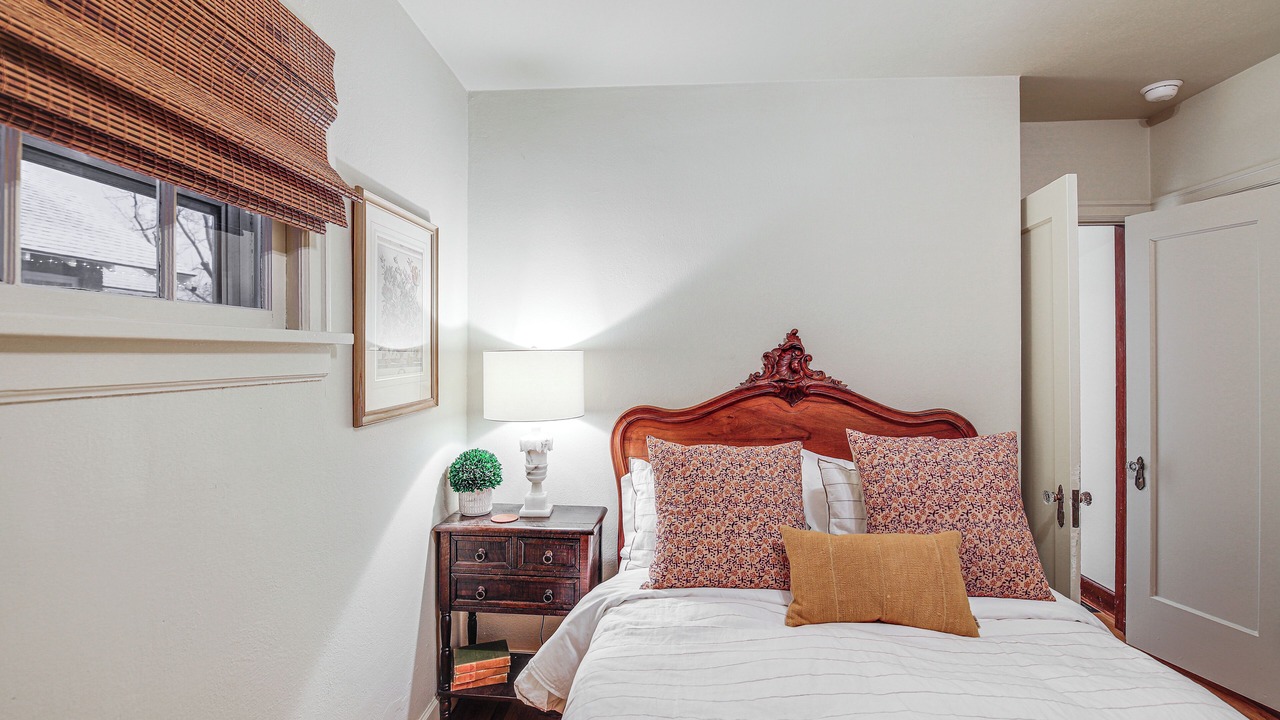 Photo of Bedroom in Rose Park