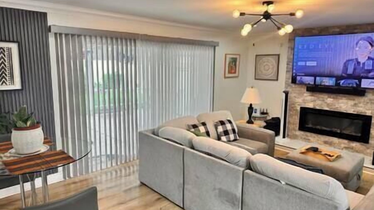 Photo of Livingroom in Buena Park