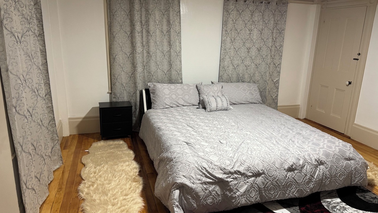 Photo of Bedroom in Danvers