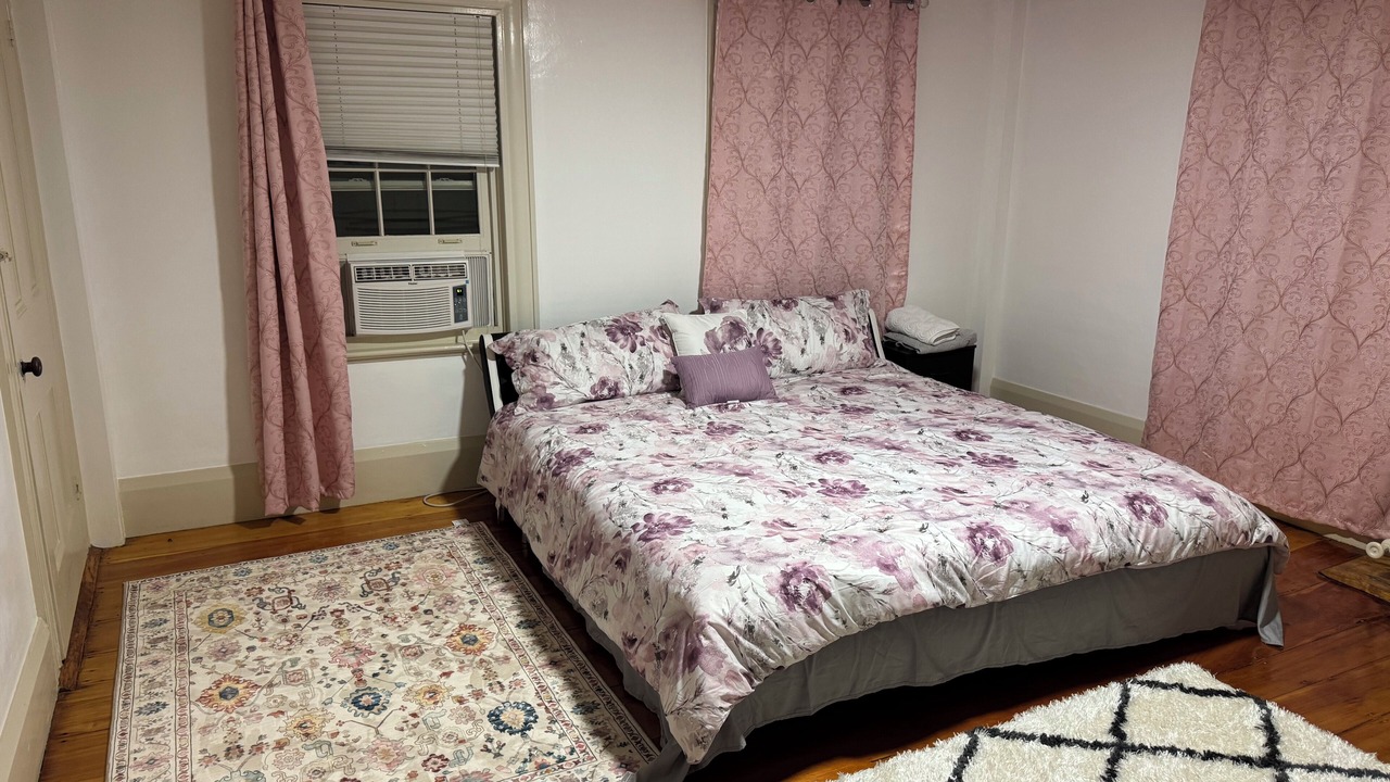 Photo of Bedroom in Danvers