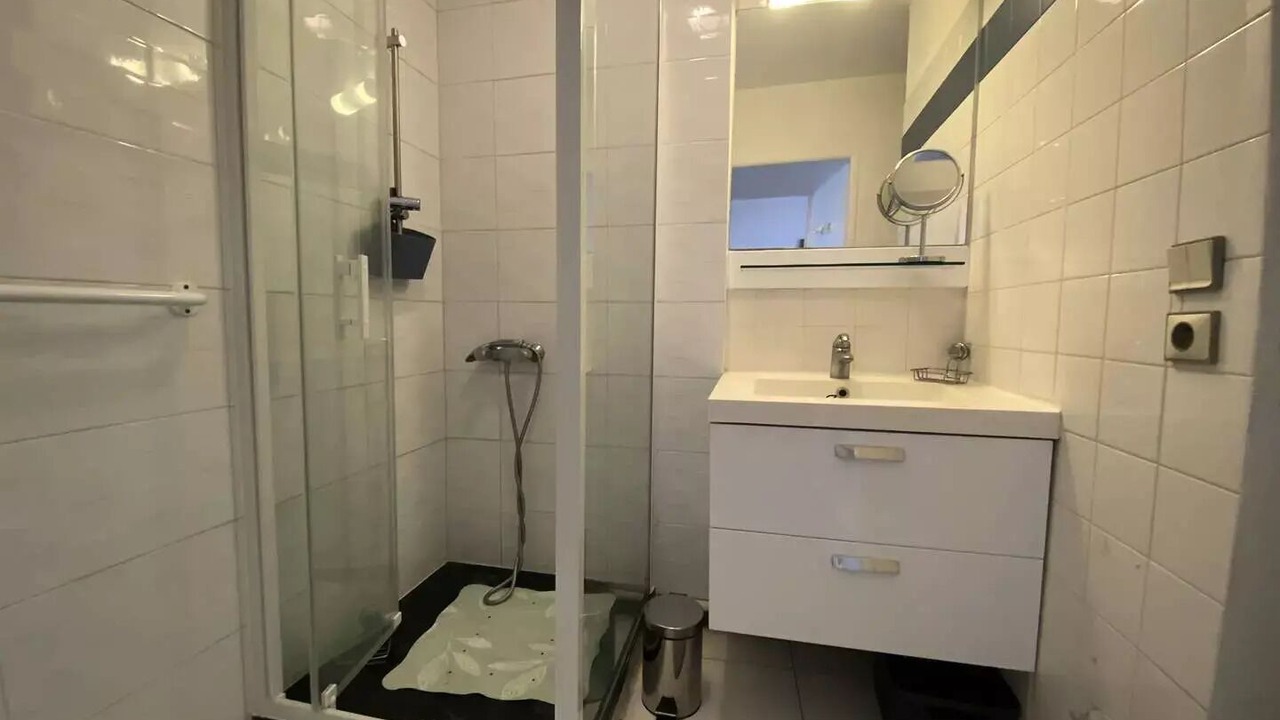 Photo of Bathroom in Le Port
