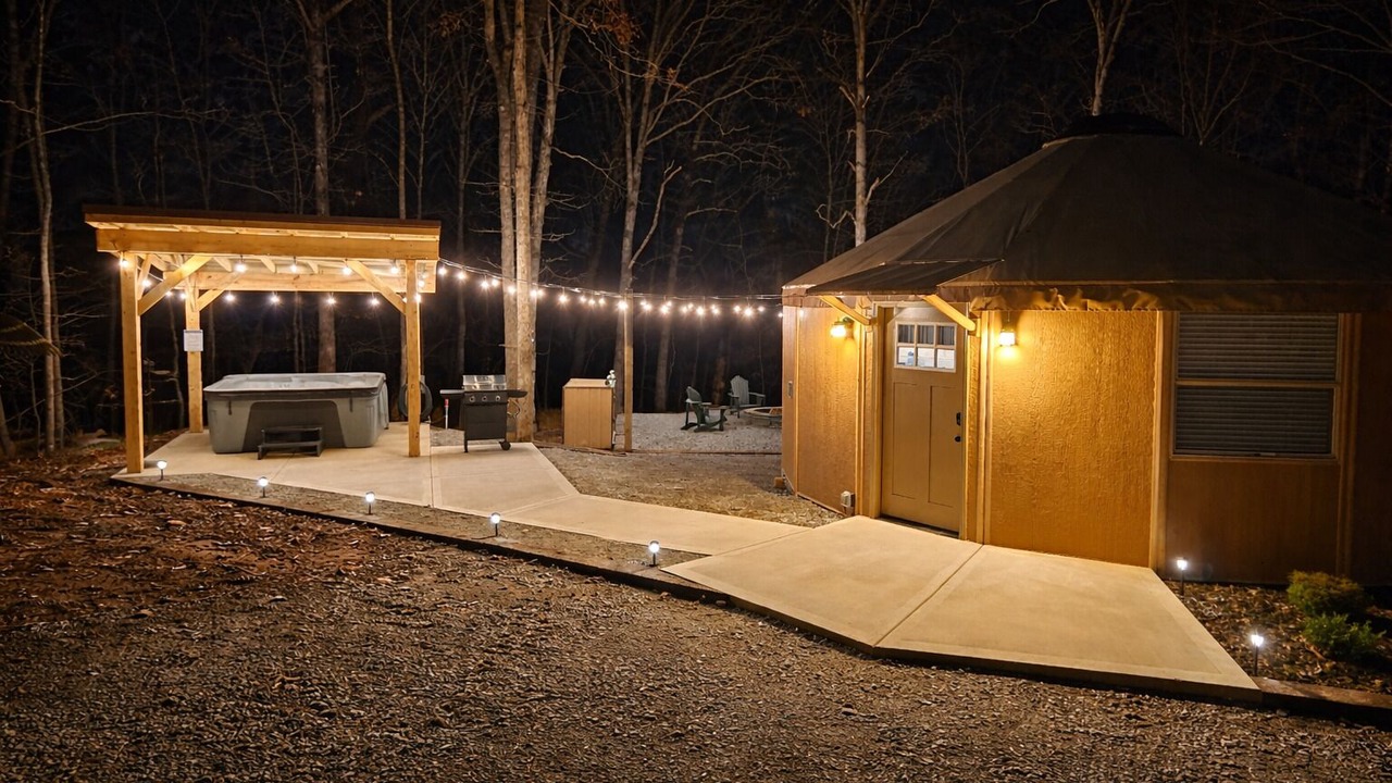 Photo of Outdoor in Almo