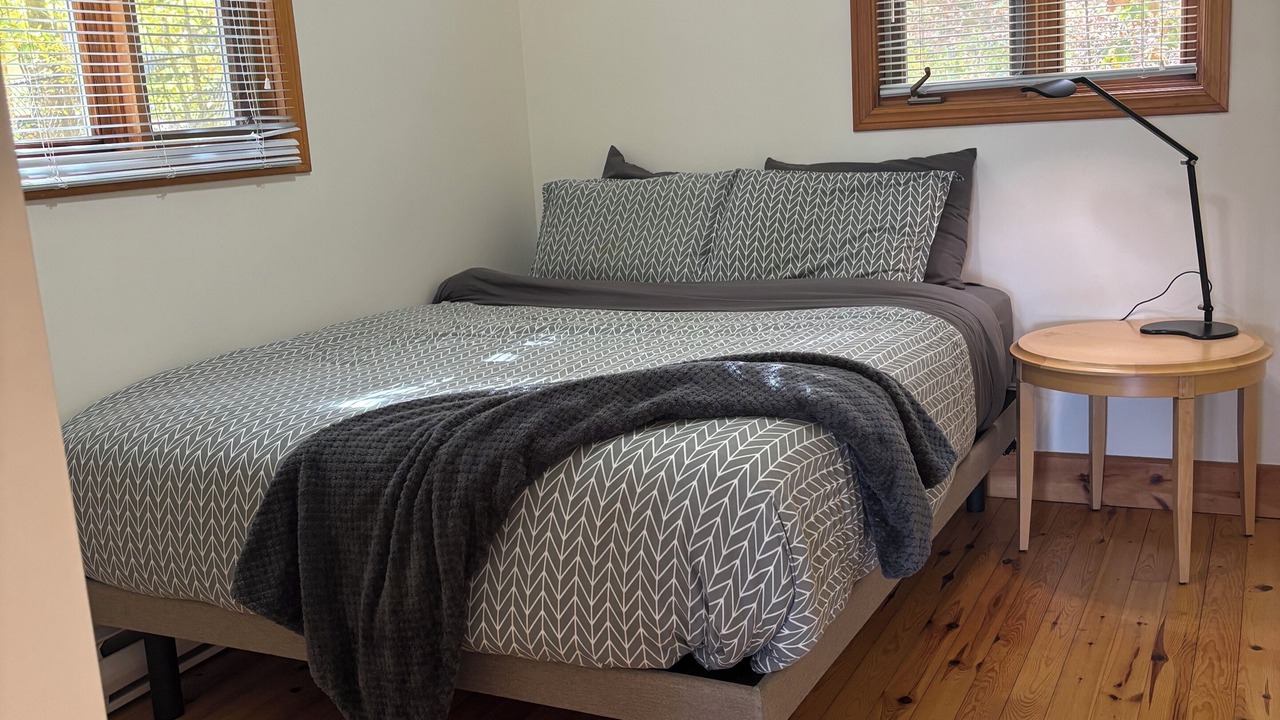 Photo of Bedroom in Bracebridge