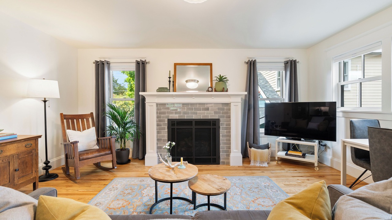 Photo of Livingroom in Sellwood-Moreland