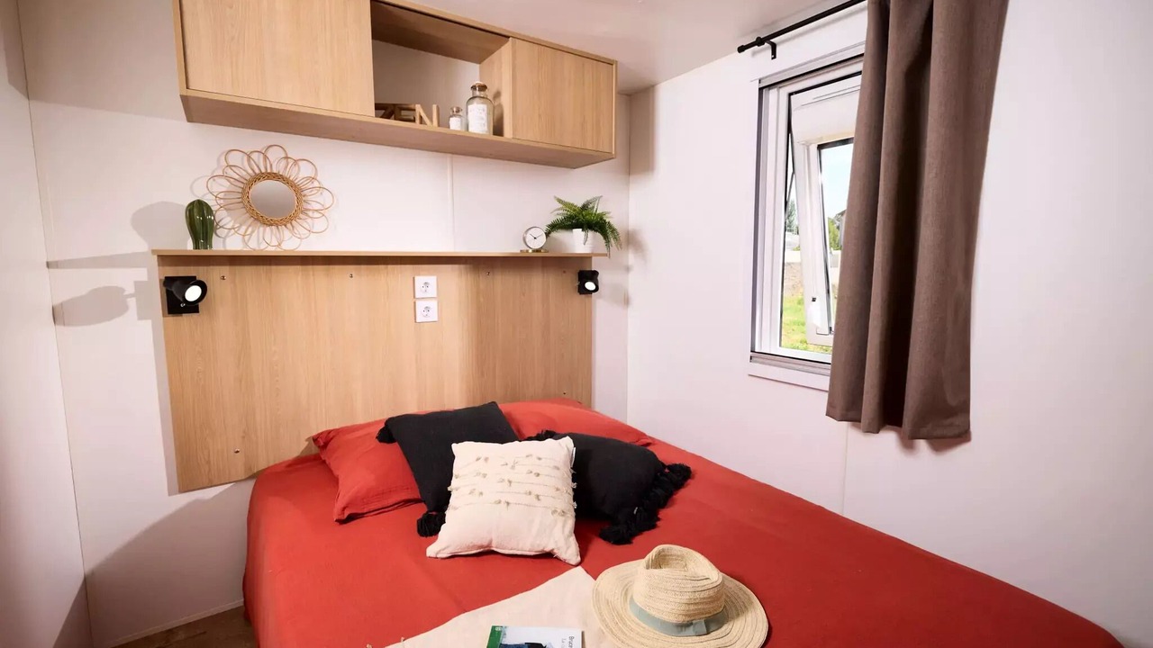 Photo of Bedroom in Brem Sur Mer