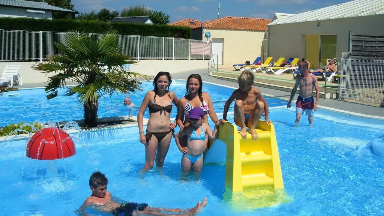 Photo of Outdoor in Brem Sur Mer