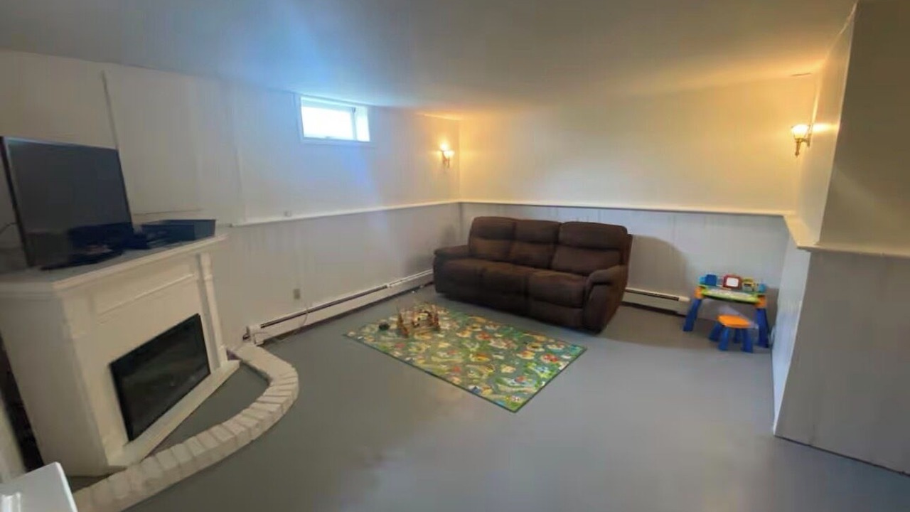 Photo of Livingroom in Oyster Bed