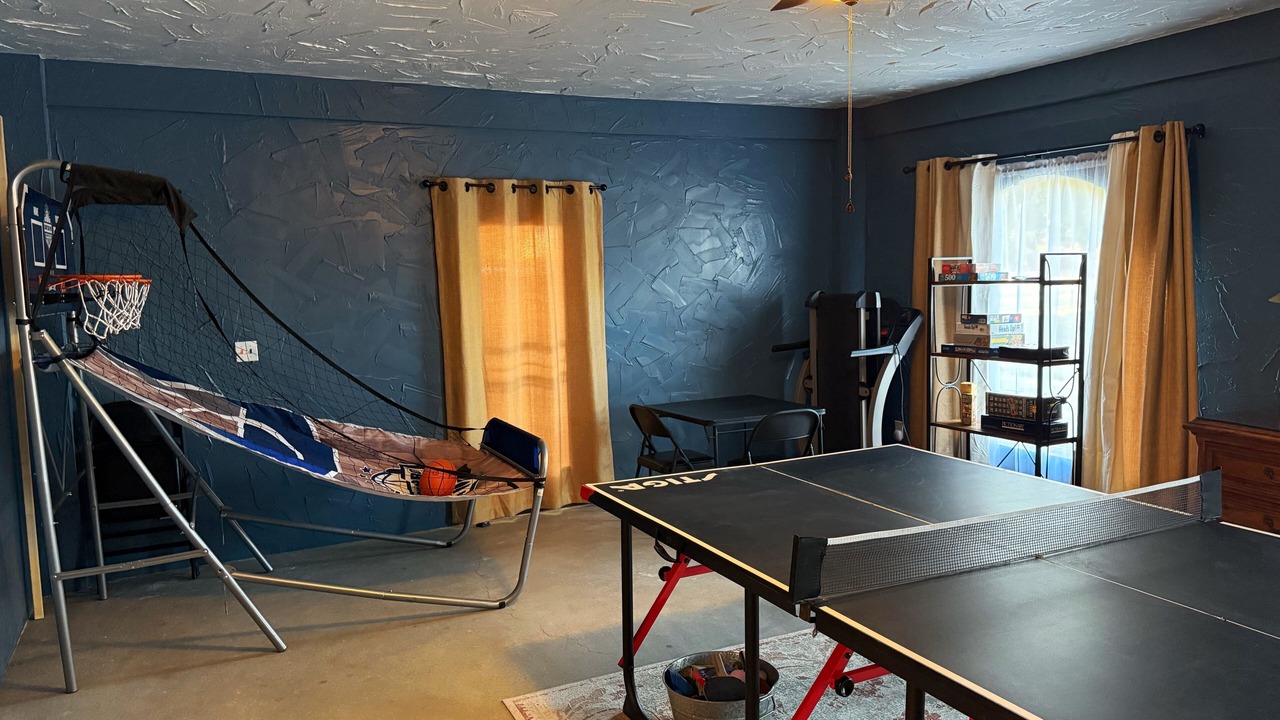 Photo of Bedroom in Slaton