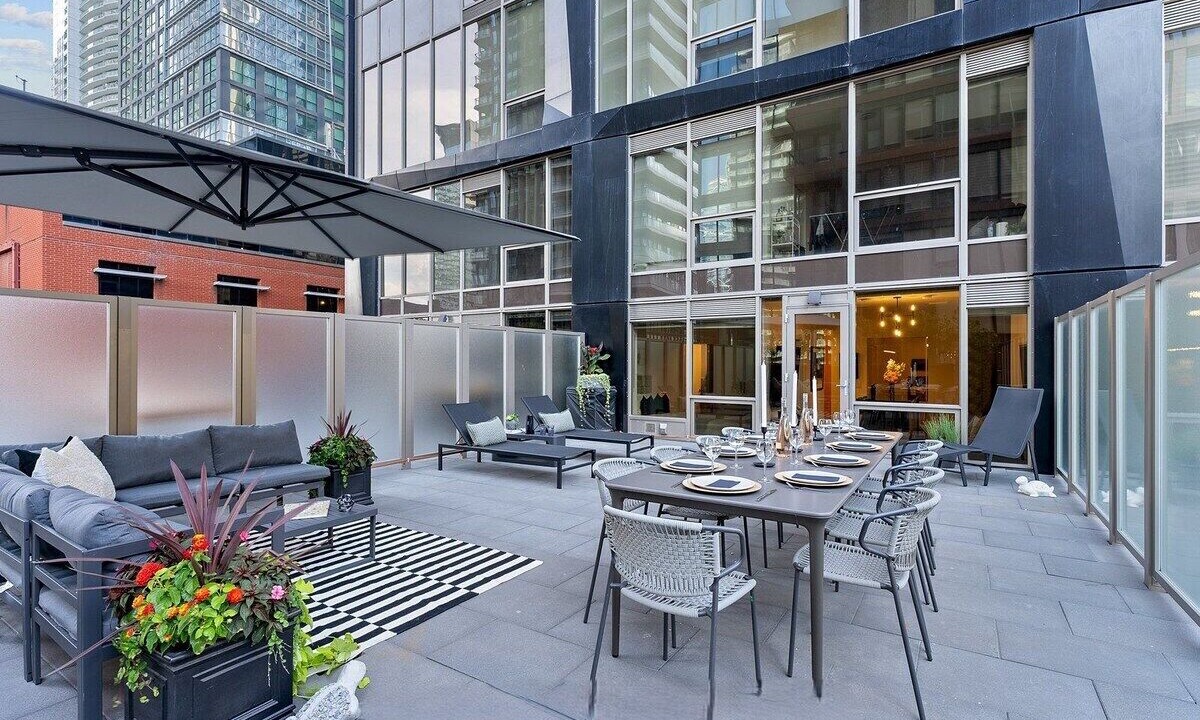 Photo of Outdoor in Downtown Toronto