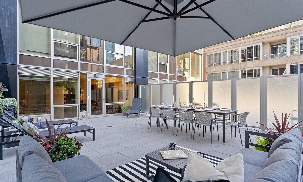 Photo of Outdoor in Downtown Toronto