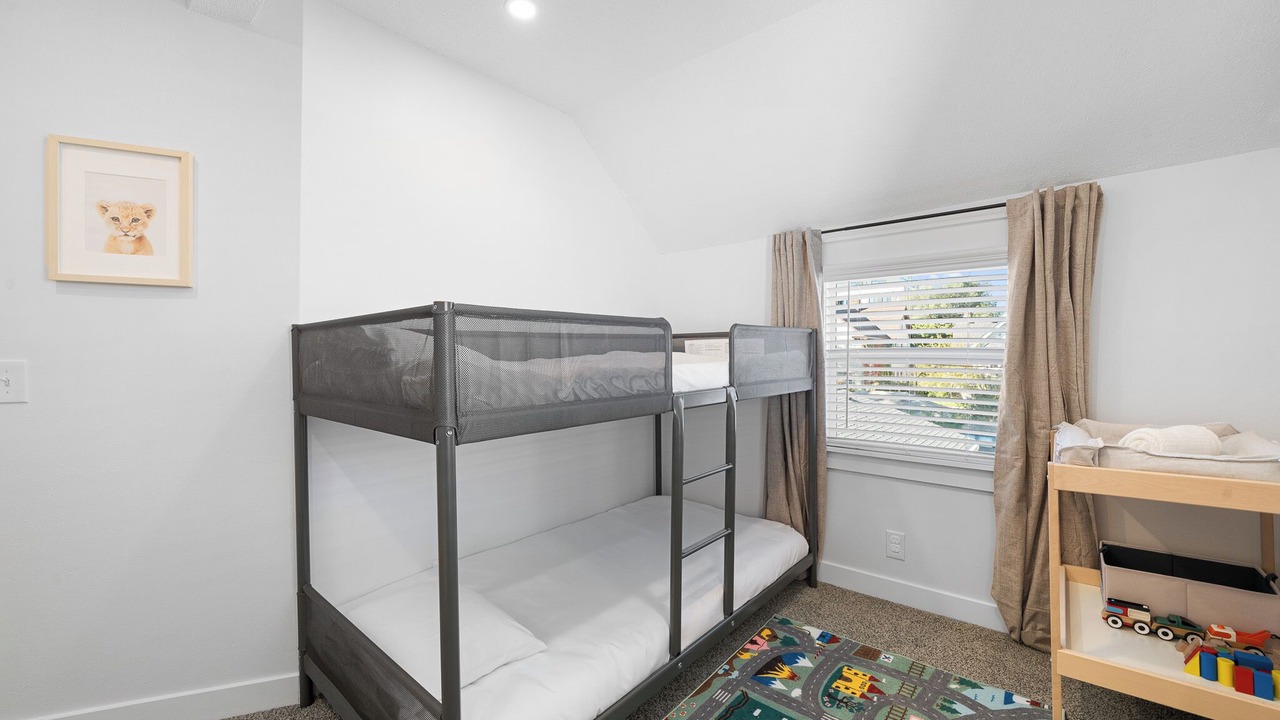 Photo of Bedroom in Powderhorn