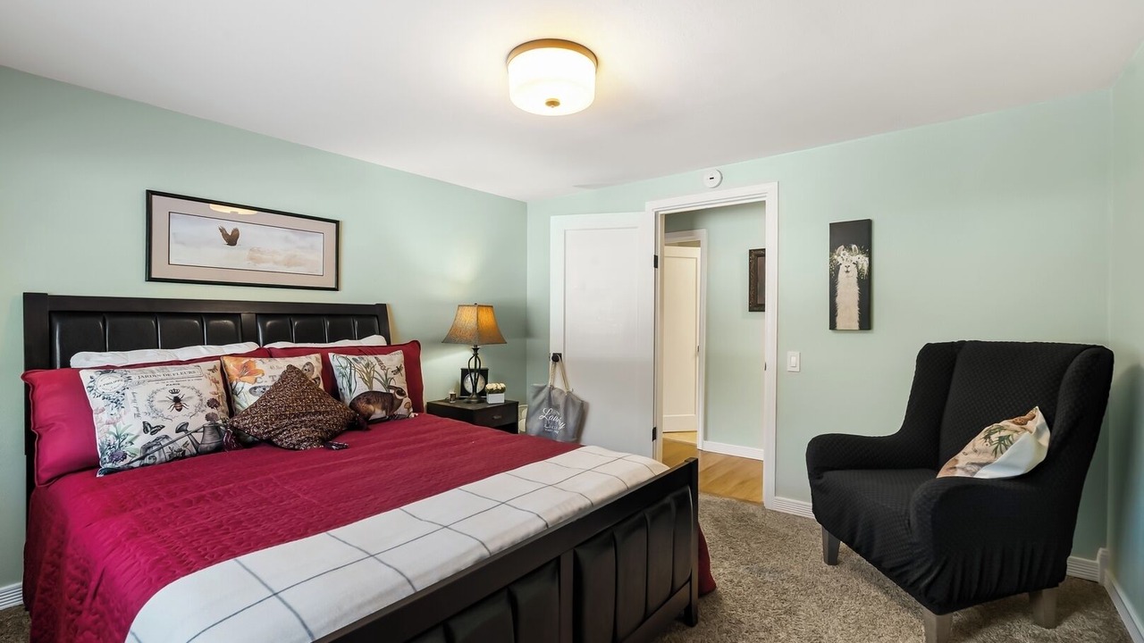 Photo of Bedroom in Boundary County