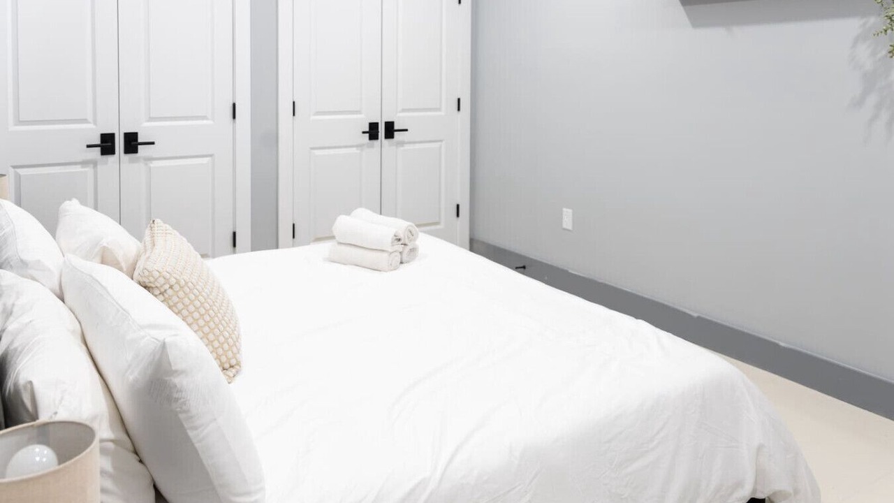 Photo of Bedroom in West New York