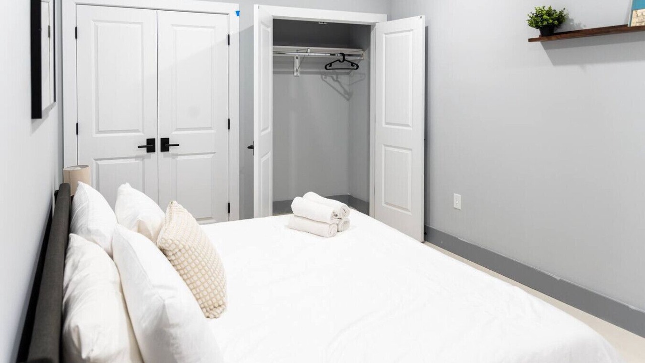 Photo of Bedroom in West New York