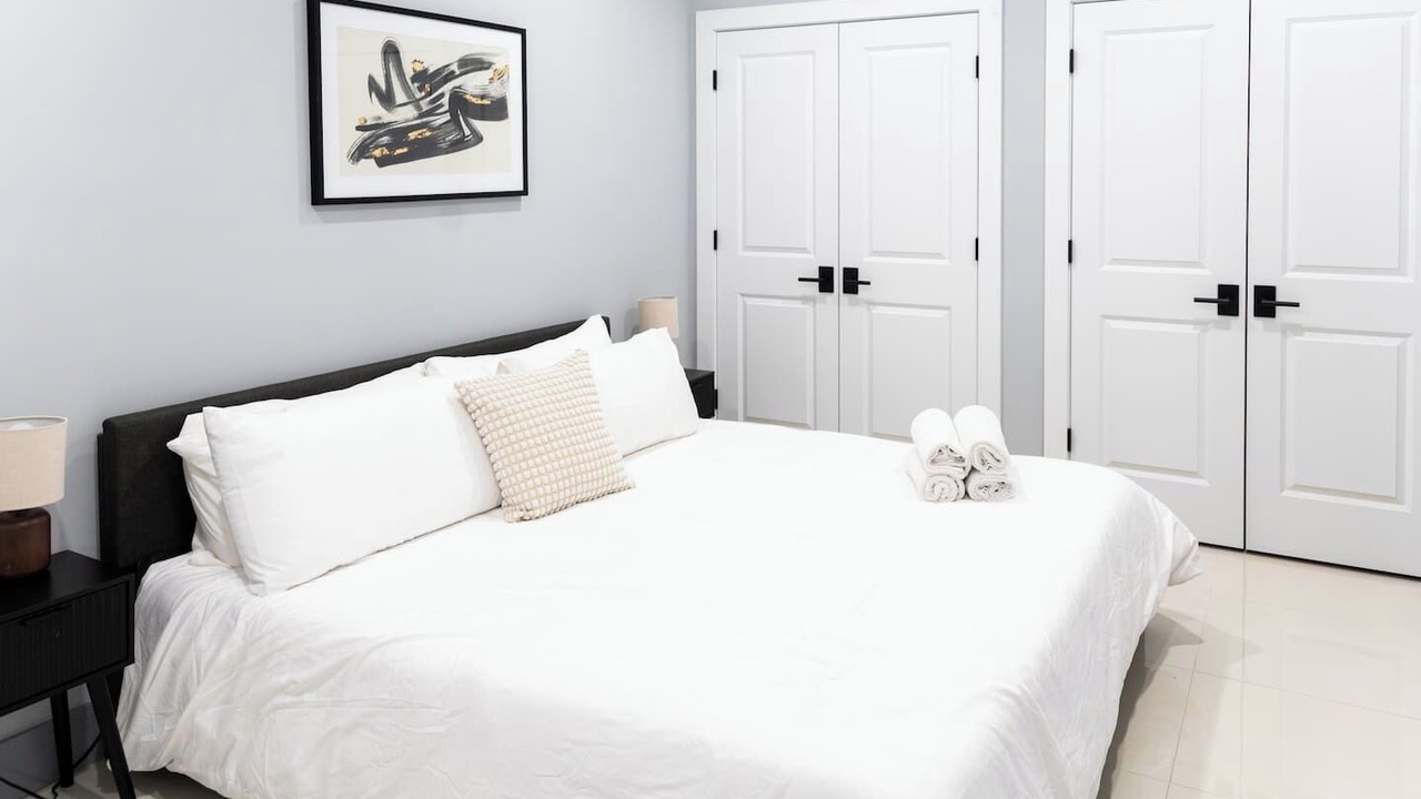 Photo of Bedroom in West New York