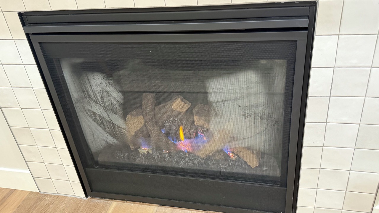 Photo of Livingroom in Urbana