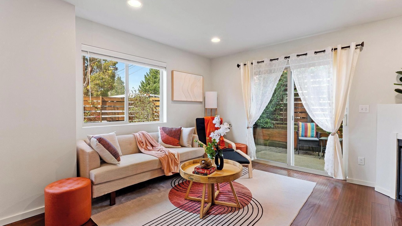 Photo of Livingroom in South Delridge