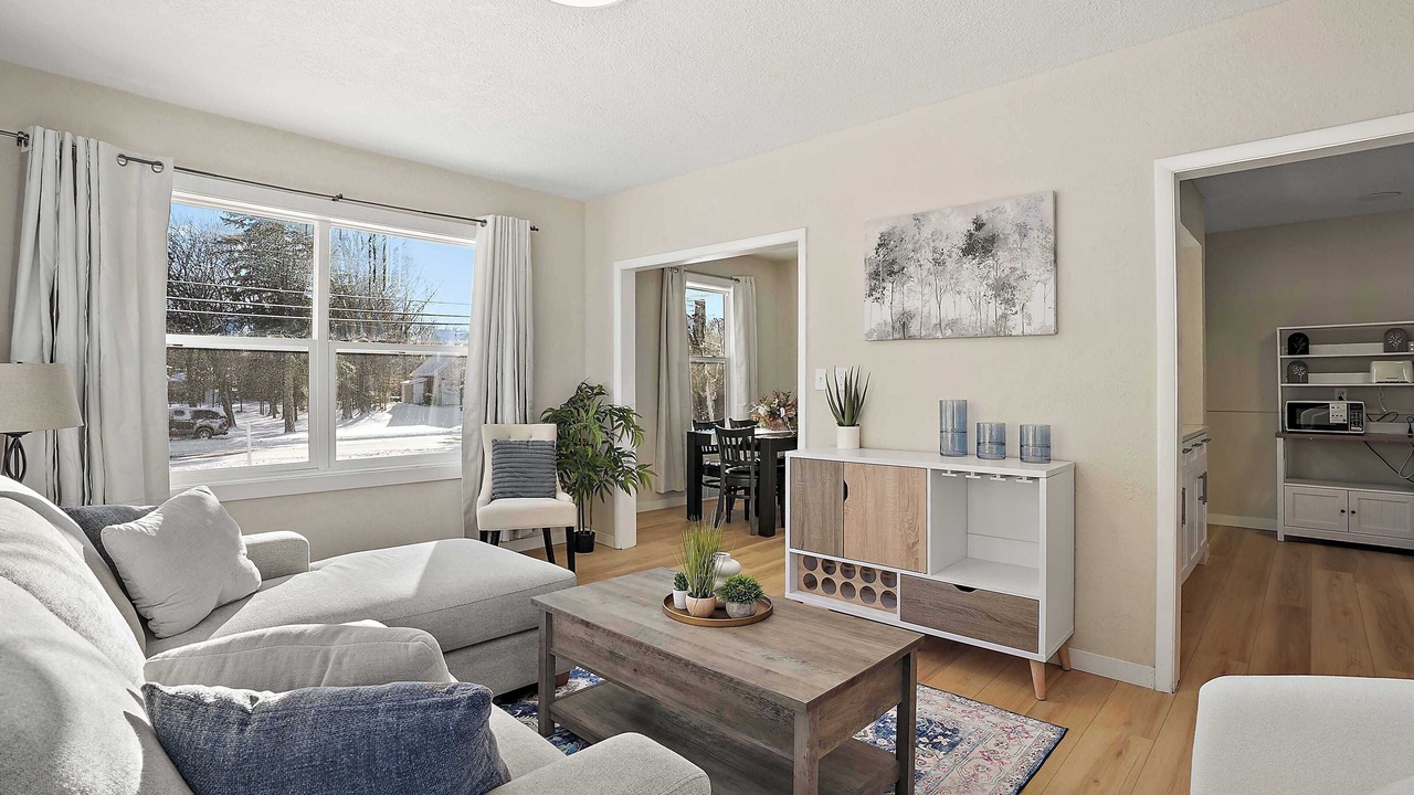 Photo of Livingroom in Mound