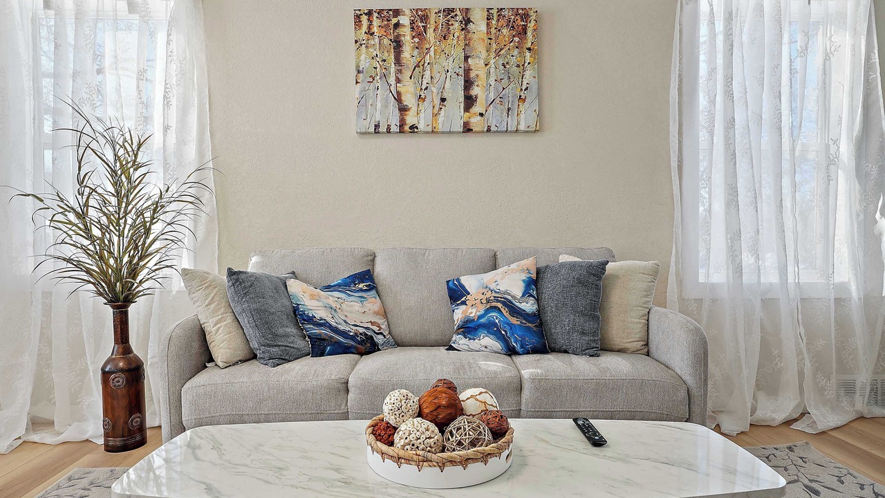 Photo of Livingroom in Mound
