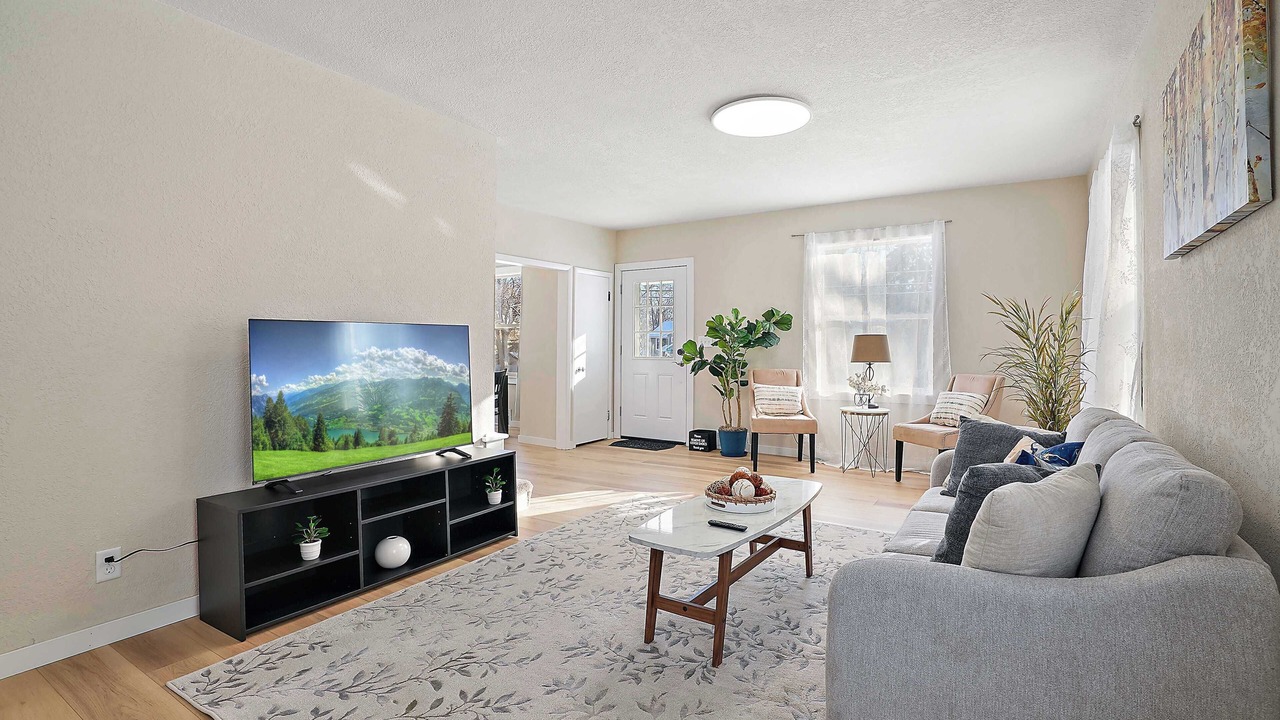 Photo of Livingroom in Mound
