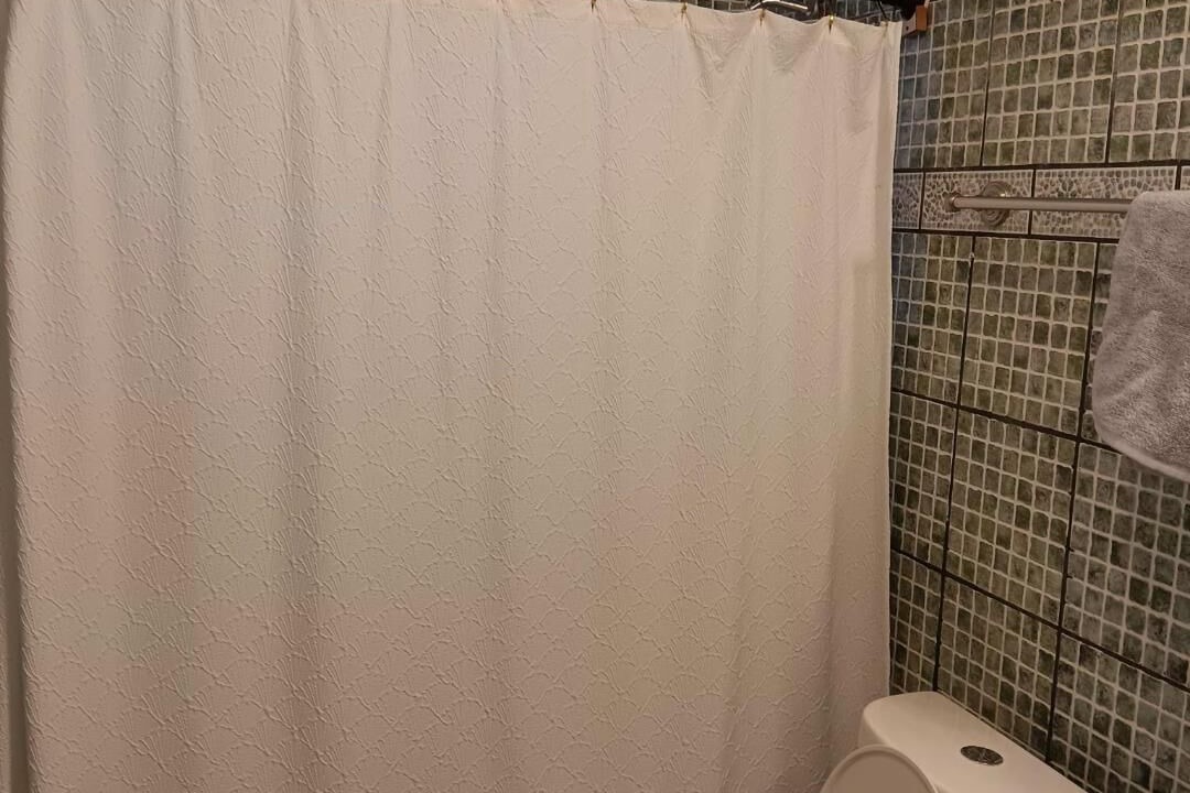 Photo of Bathroom in Central City