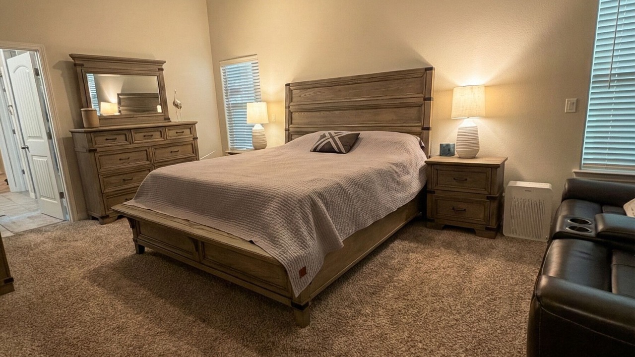 Photo of Bedroom in Biggs Field