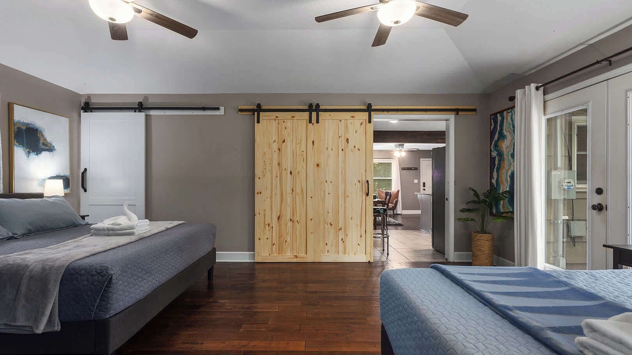 Photo of Bedroom in Lee's Summit