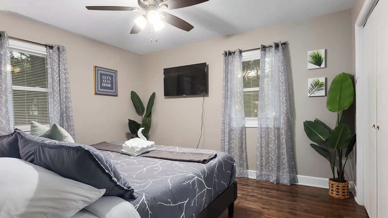 Photo of Bedroom in Lee's Summit