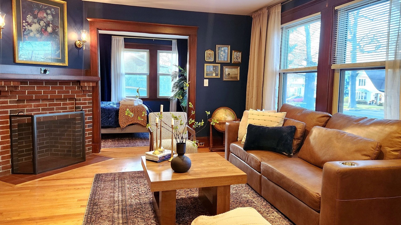 Photo of Livingroom in Milton