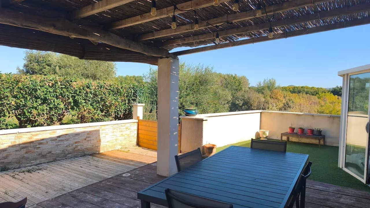 Photo of Outdoor in Aramon