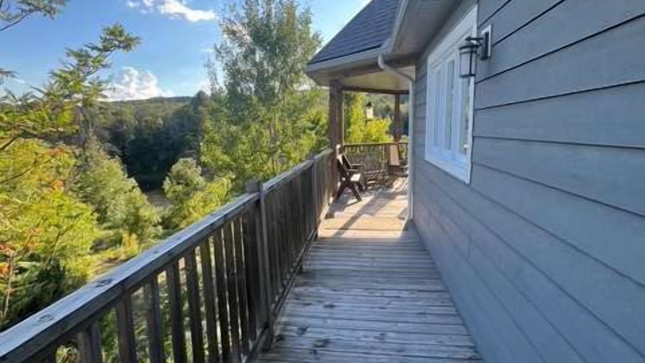 Photo of Patio Balcony in Prevost
