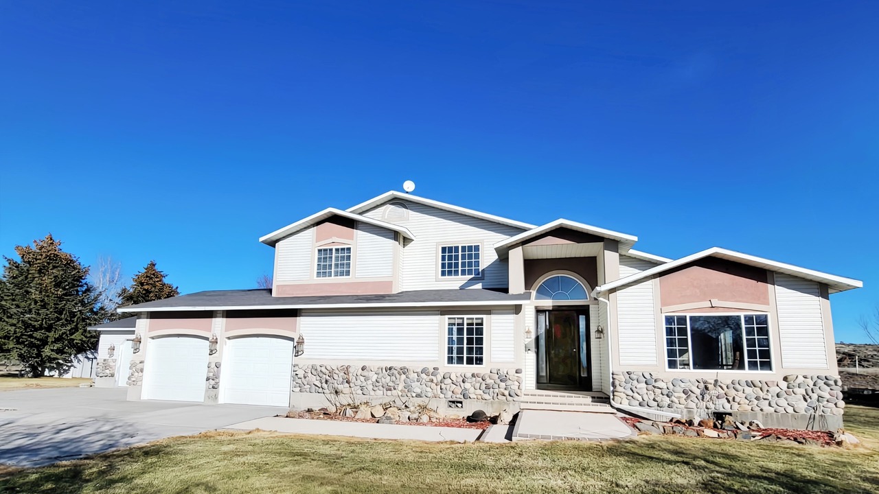 Photo of Outdoor in Moreland