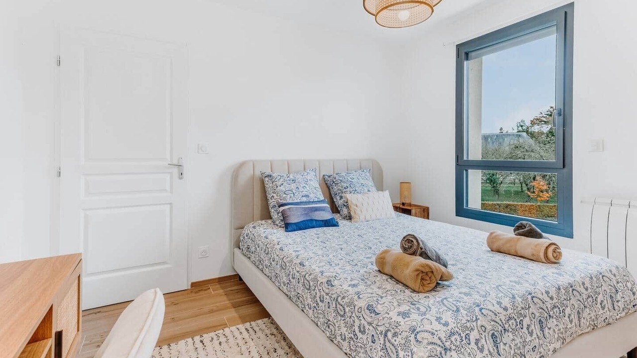 Photo of Bedroom in Douville-en-Auge