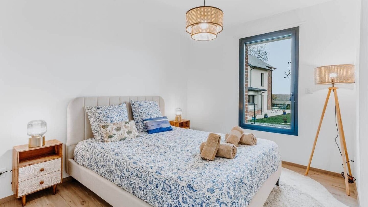 Photo of Bedroom in Douville-en-Auge