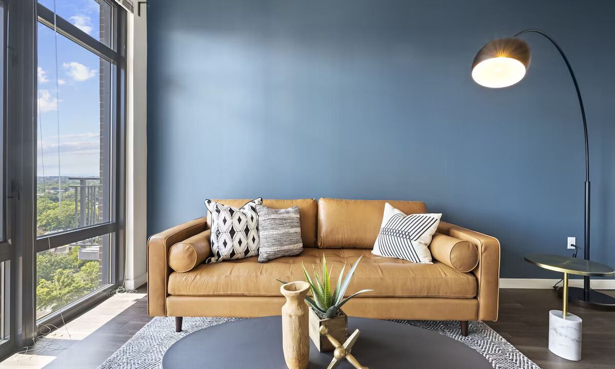 Photo of Livingroom in Bluemont