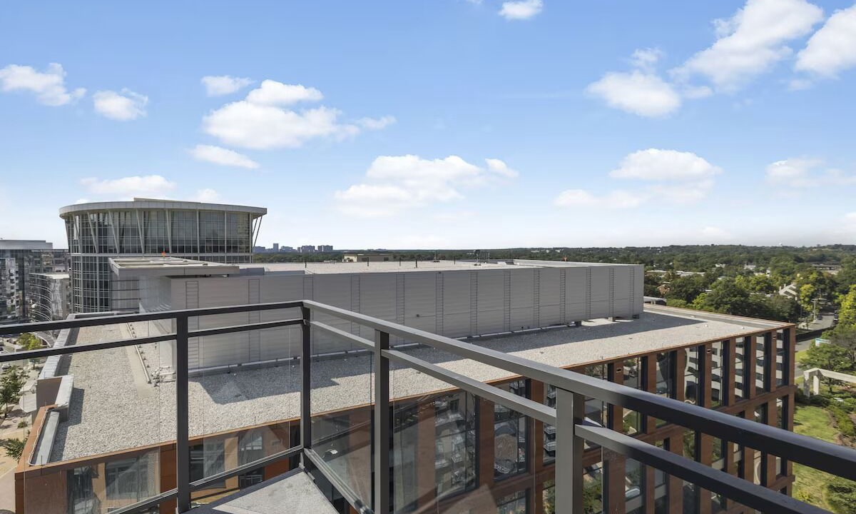 Photo of Patio Balcony in Bluemont
