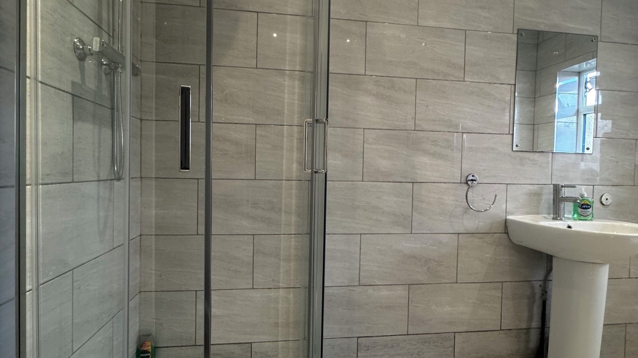 Photo of Bathroom in West Thornton