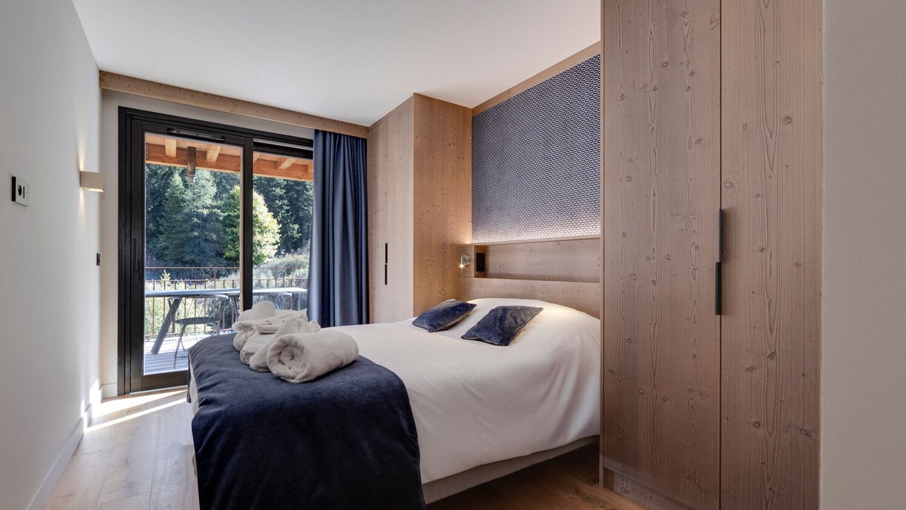 Photo of Bedroom in Arc-1800