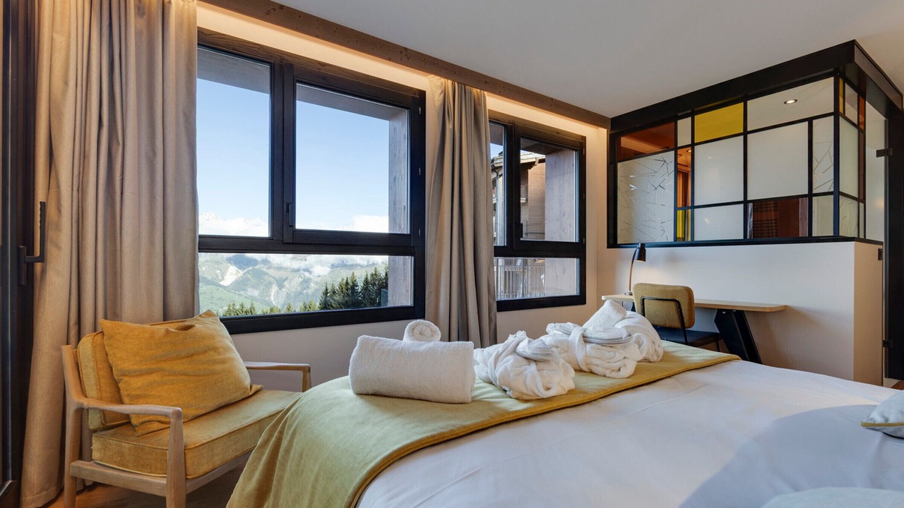 Photo of Bedroom in Arc-1800